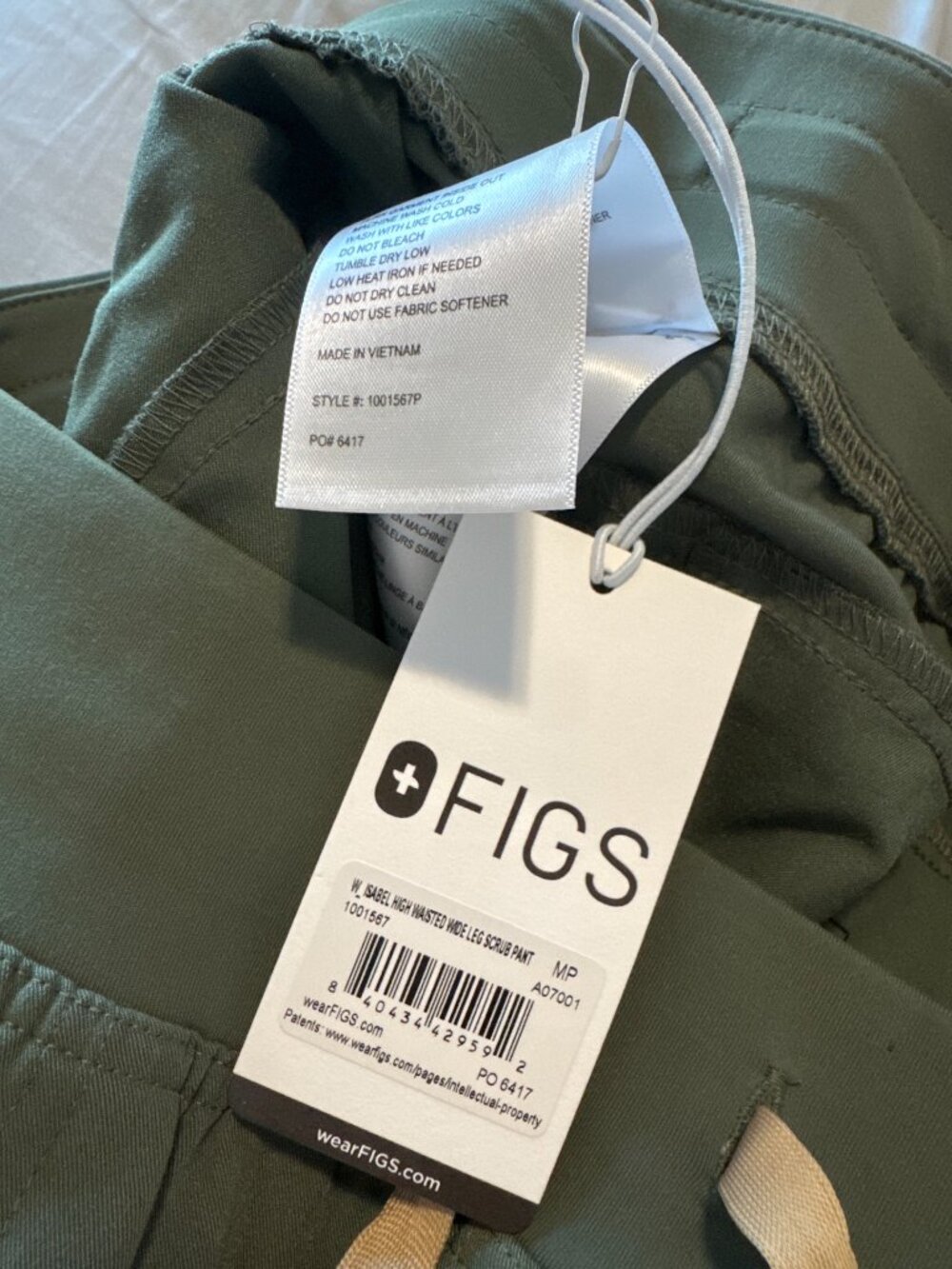 FIGS High Waisted Isabel Wide Leg Scrub Pant - Picture 3 of 3